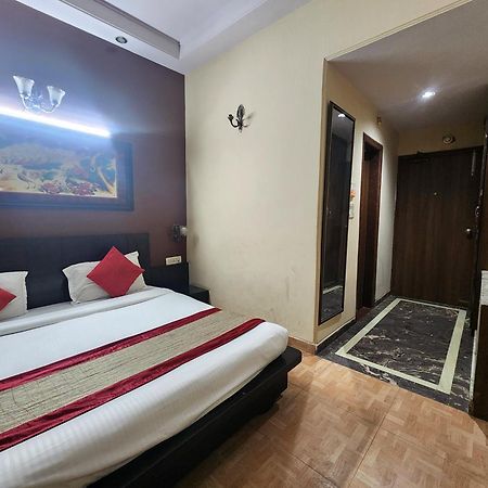 Hotel Mid Town Delhi  Extérieur photo