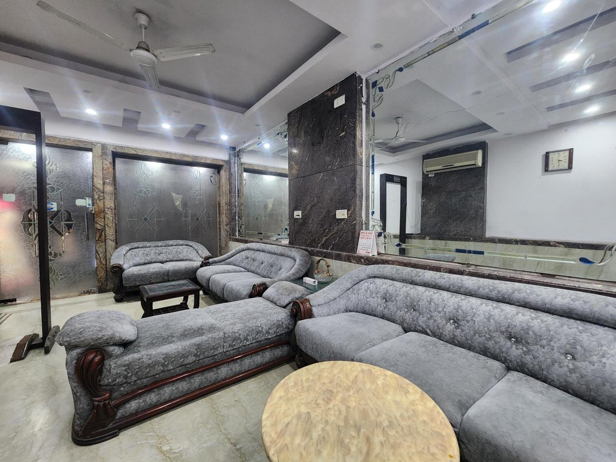 Hotel Mid Town Delhi  Extérieur photo